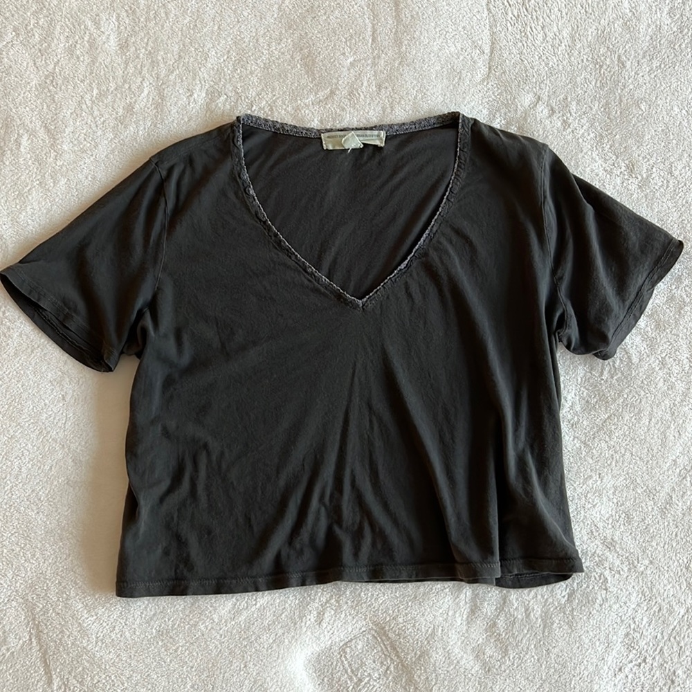 Urban Outfitters Cropped V-neck Short Sleeve Top